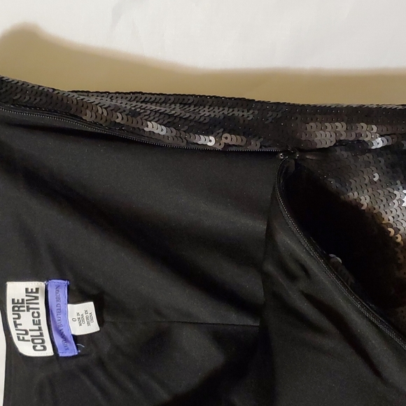 Future Collective with Kahlana Barfield Brown High-Rise Sequin Flare Pan… - Picture 16 of 16